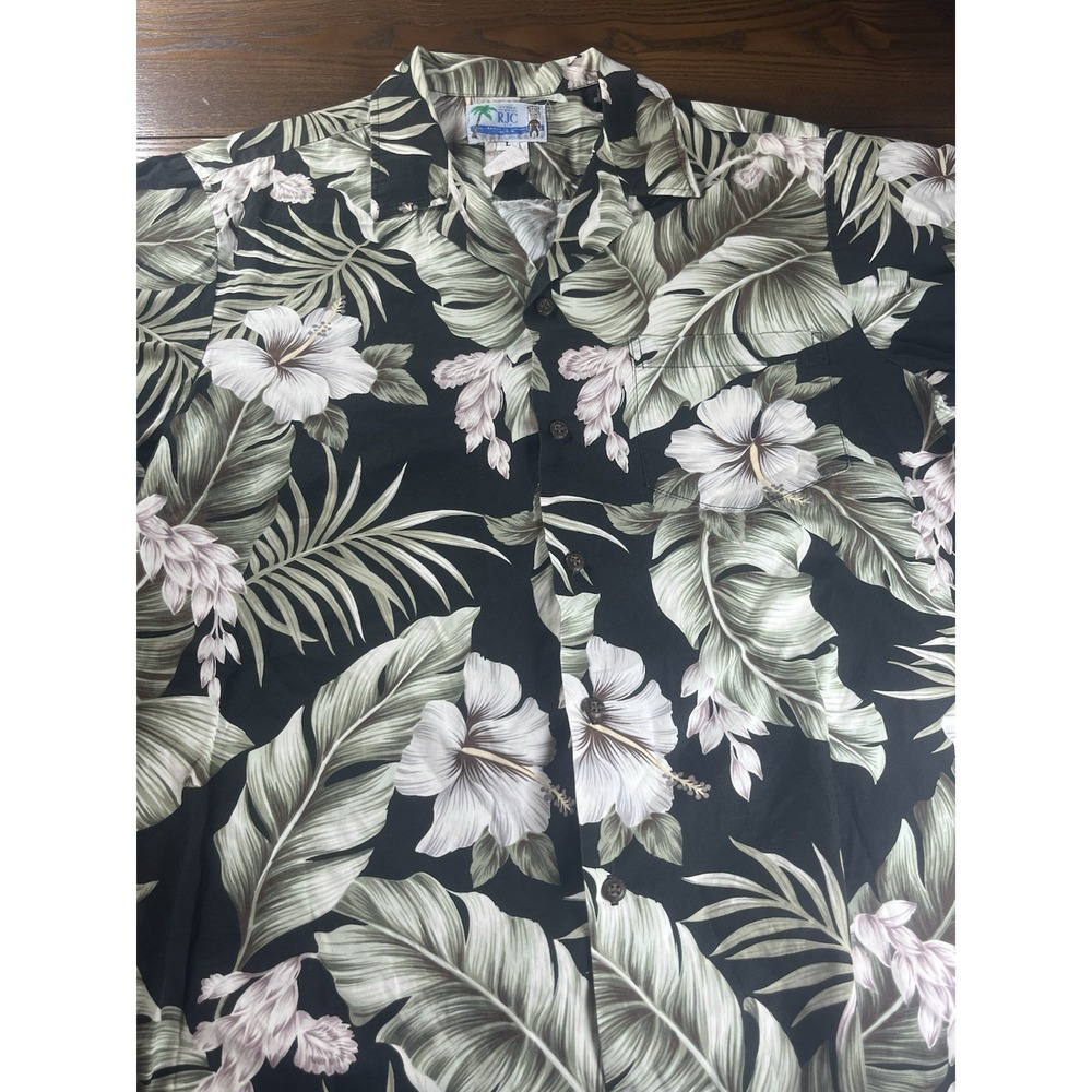 RJC Shirt Mens L Black Hawaiian Floral Short Sleeve Made USA Hawaii Resortwear